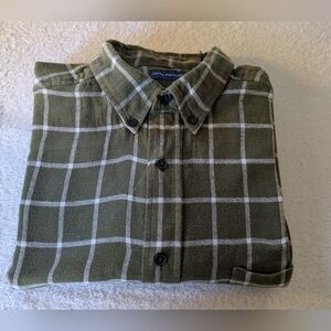 John Ashford Checkered Button Down Shirt. Flannel Cozy.